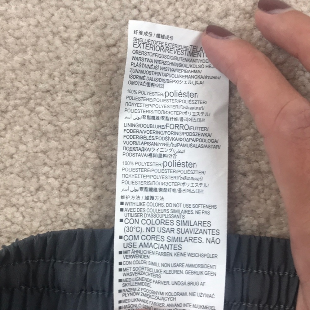 Under armour shorts - Picture 4 of 8